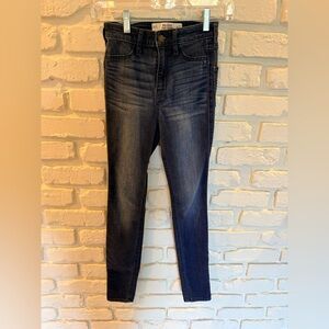 Hollister Women's Stretch Deep Indigo High Rise Skinny Jean Legging 00S W23 L27